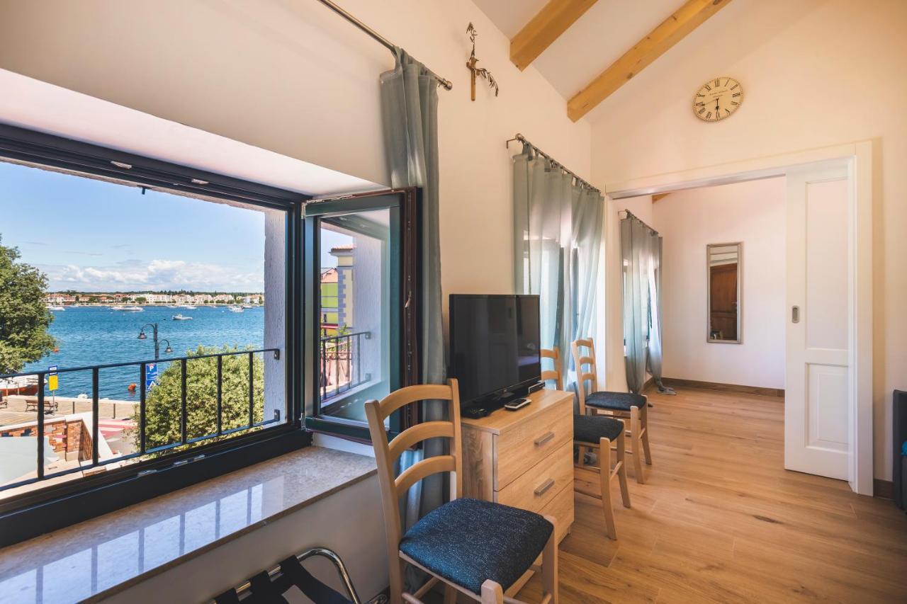 Vinea Apartmani Umag, Ulica G Garibaldia 2 エクステリア 写真