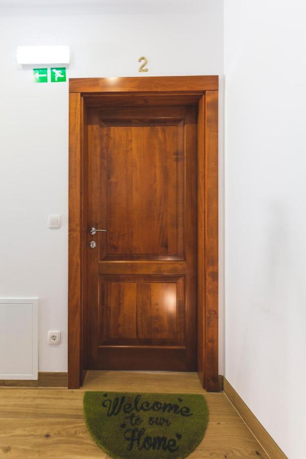 Vinea Apartmani Umag, Ulica G Garibaldia 2 エクステリア 写真
